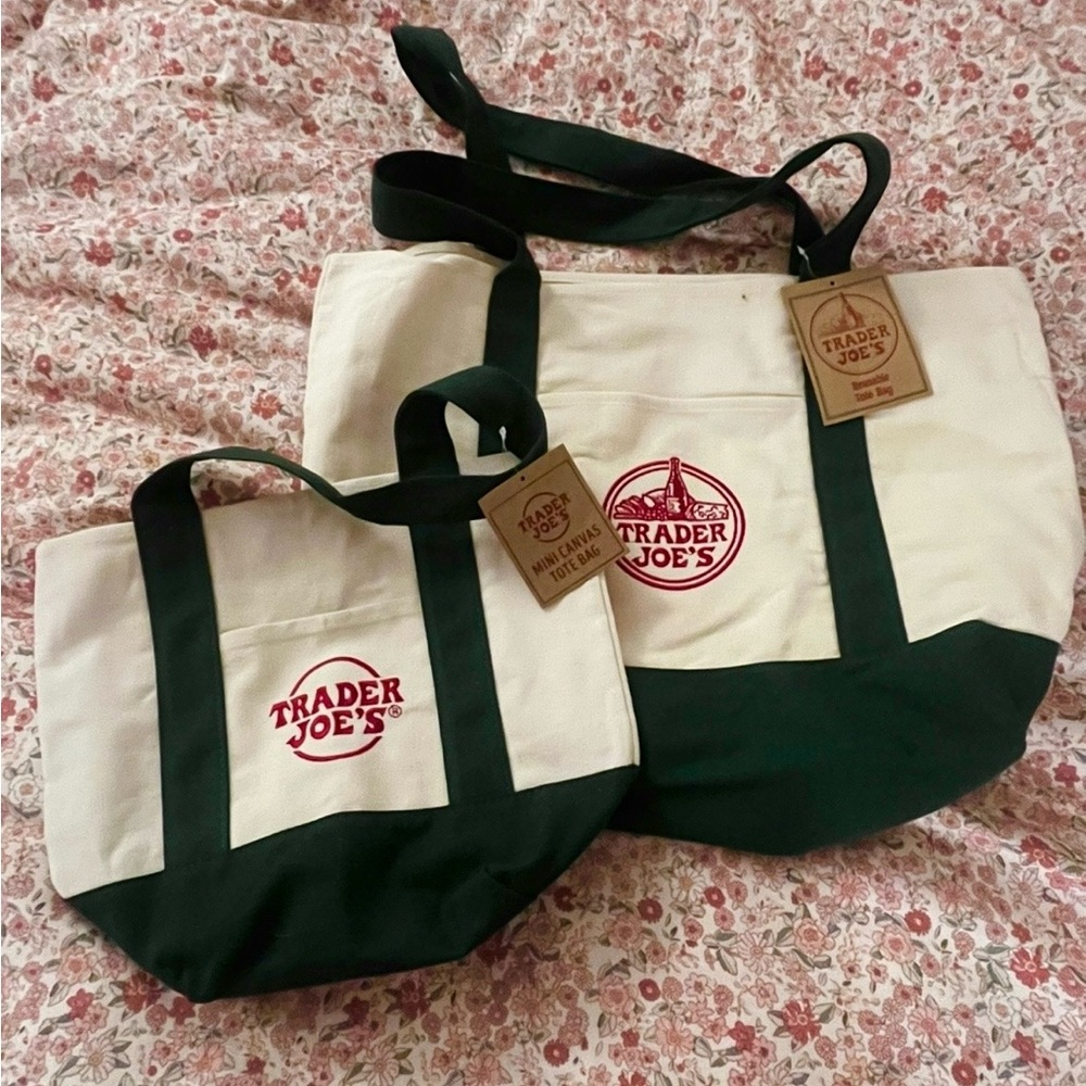Trader Joe’s Canvas Tote set- Limited Edition Green- Matching Large & Mini Tote